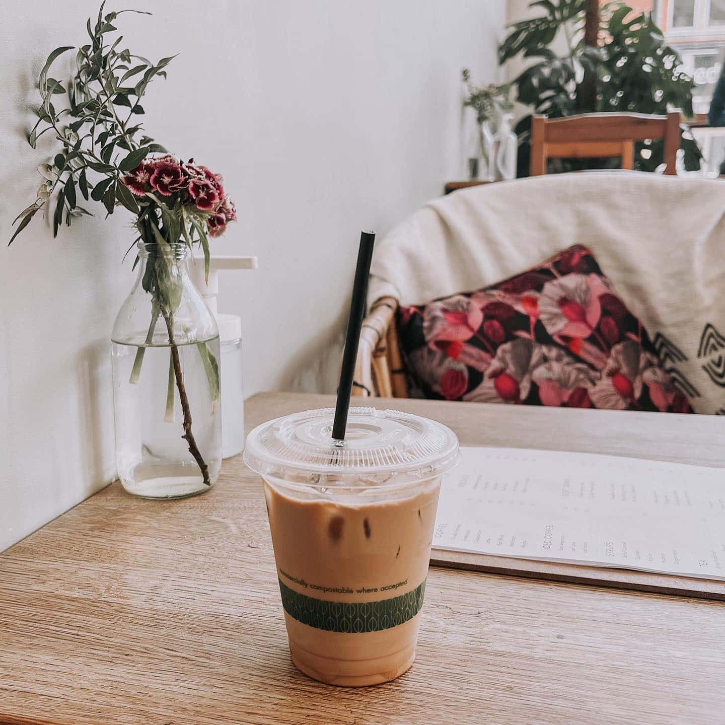 Have you seen that meme that says ‘My toxic trait is I think I need to buy an iced coffee every time I leave the house’ ? - this is me I am she 🧋 
⠀⠀⠀⠀⠀⠀⠀⠀⠀
#icedcoffee #monday #mondaymorning #cafe #heaton #northeastfood #newcastle #newcastleupontyne #livingnorth #nefoodbloggers #nebloggers #northeast #newcastlelifestyle #newcastlelife #newcastlefood #newcastlefoodblog #foodblogger  #newcastleeats #brunch  #northeasteats #mykindoftoon #northeastfood #northeastfoodblogger #lifestyle #lifestyleblogger #lovenewcastle #Newcastleblogger